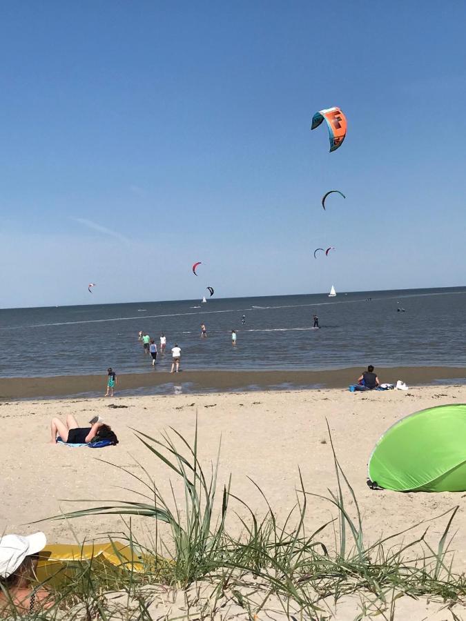 Ferienwohnung Ausguck Jever Buitenkant foto